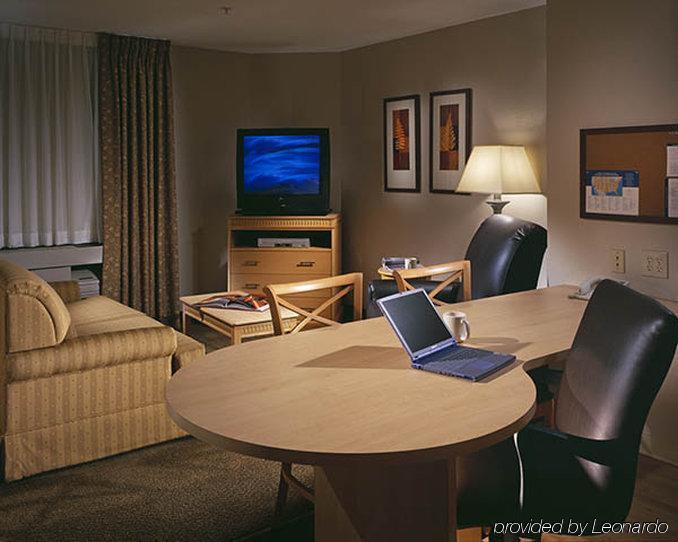 Candlewood Suites Indianapolis East By Ihg Стая снимка