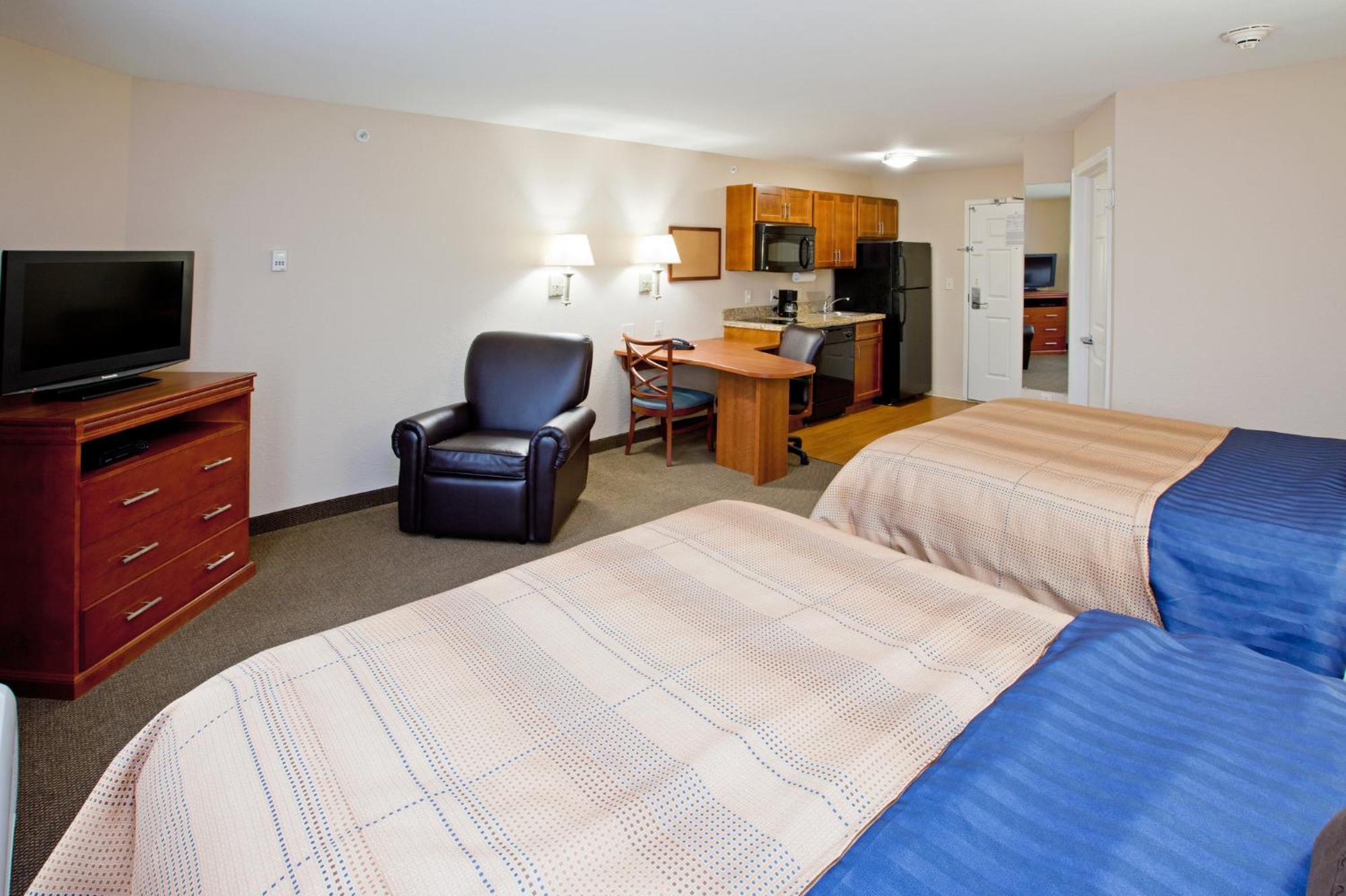 Candlewood Suites Indianapolis East By Ihg Екстериор снимка