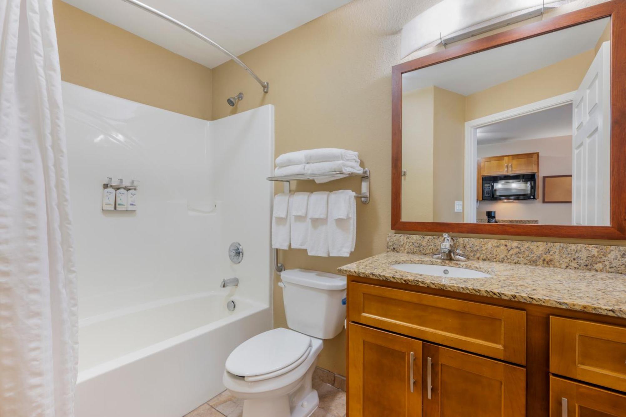 Candlewood Suites Indianapolis East By Ihg Екстериор снимка
